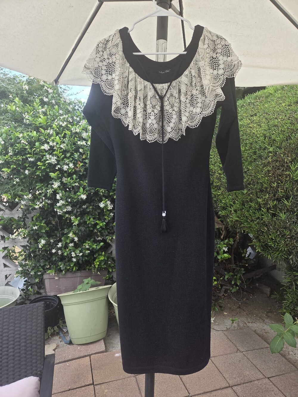 Vintage Diane Freis Black Knit Dress with Ivory Sequins/Pearl Lace Collar L.